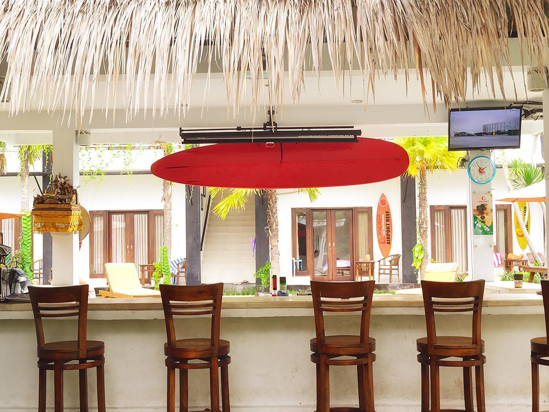 Premier Surf Camp Hotel Canggu Kültér fotó